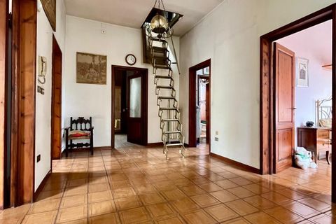 Byhus i Florence, Florence, Florence - € 1.250.000 | Ref: a25008 - foto 12