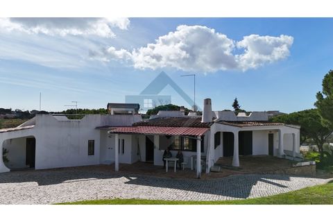 Villa i Almancil, Faro, Almancil - € 999.000 | Ref: 2503-233 - foto 16