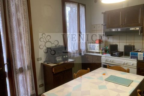 Villa a Abano Terme, Padua, Abano Terme - € 350.000 | Ref: PD108 - foto 5