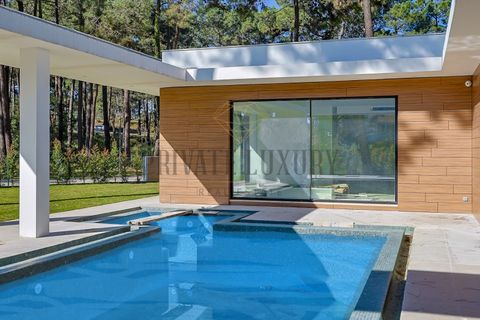 Villa i Almada, Setubal, Almada - € 1.980.000 | Ref: 8518 - foto 47