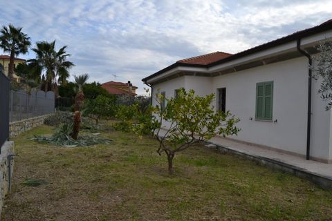 Villa i Bordighera, Imperia, Bordighera - € 1.250.000 | Ref: 84889571 - foto 10