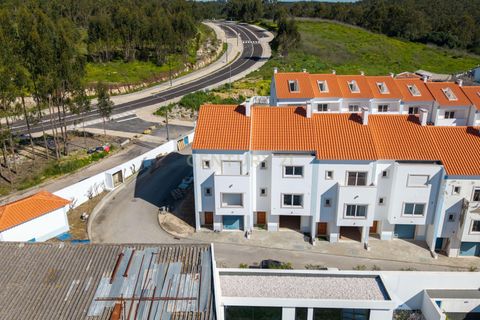 Villa a Queluz, Lisbon, Queluz - € 560.000 | Ref: C0376-00614 - foto 13