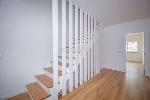 Villa a Queluz, Lisbon, Queluz - € 605.000 | Ref: C0376-00621 - foto 13