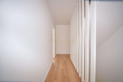 Villa a Queluz, Lisbon, Queluz - € 560.000 | Ref: C0376-00625 - foto 5