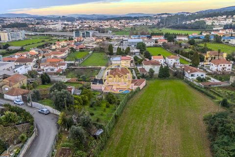 Byhus i Trofa, Porto, Trofa - € 1.500.000 | Ref: ONE81381-40 - foto 4