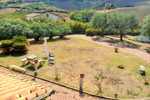 Villa a Ancarano, Teramo, Ancarano - € 460.000 | Ref: 6770 - foto 8