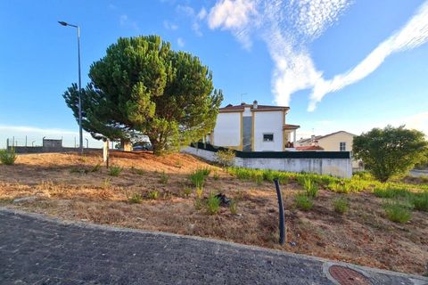 Helårsgrund i Entroncamento, Santarem, Entroncamento - € 39.500 | Ref: C0452-00149 - foto 1