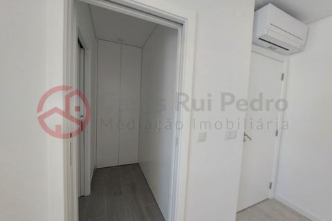 Villa i Corroios, Setubal, Corroios - € 555.000 | Ref: 4434SR1 - foto 14