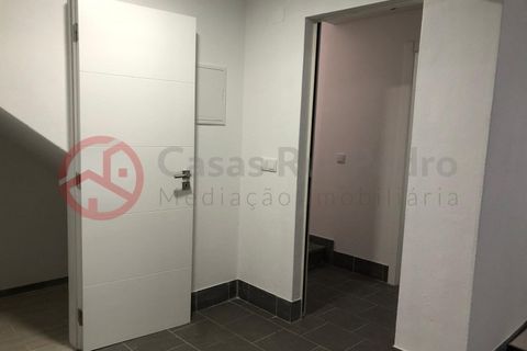 Villa i Corroios, Setubal, Corroios - € 555.000 | Ref: 4433CM1 - foto 27