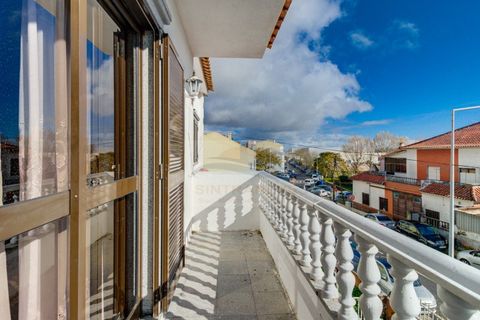 Villa i Amadora, Lisbon, Amadora - € 499.000 | Ref: AP9547 - foto 7