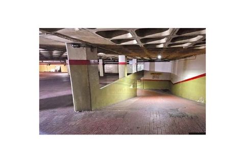 Garage i Amadora, Lisbon, Amadora - € 1.150.000 | Ref: AP3720 - foto 2