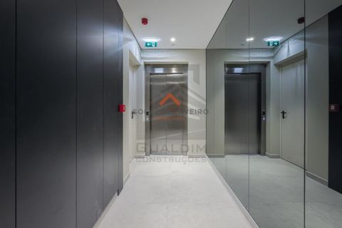 Lejlighed i Aveiro, Aveiro, Aveiro - € 600.000 | Ref: 6142 - foto 45