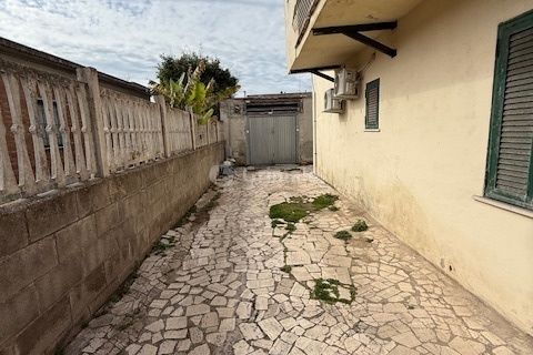 Erhvervsejendom i Anzio, Rome, Anzio - € 32.000 | Ref: G422 - foto 5