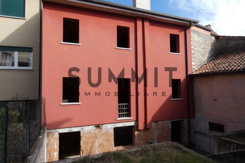 Rækkehus i Piovene Rocchette, Vicenza, Piovene Rocchette - € 230.000 | Ref: DS5151 - foto 1