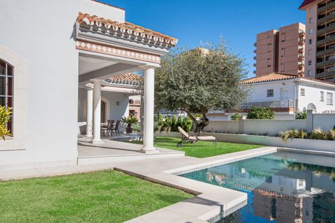 Villa i Fuengirola, Malaga, Fuengirola - € 3.000.000 | Ref: R4988518 - foto 2