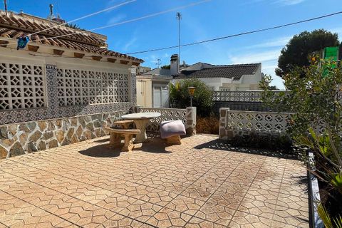 Villa i La Marina, Alicante, La Marina - € 595.000 | Ref: NP: 722 - foto 11
