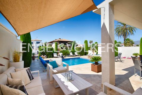 Villa i Empuriabrava, Gerona, Empuriabrava - € 1.450.000 | Ref: W-02X6ZD - foto 15