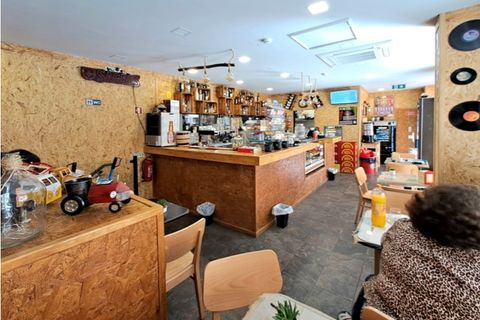 Erhvervsejendom i Cacem, Lisbon, Cacem - € 215.000 | Ref: BAR_37 - foto 4