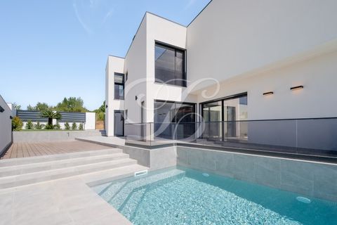 Villa i Alcabideche, Lisbon, Alcabideche - € 1.750.000 | Ref: L42013 - foto 1