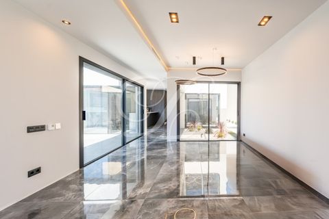 Villa i Alcabideche, Lisbon, Alcabideche - € 1.750.000 | Ref: L42013 - foto 9