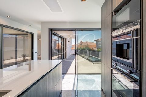 Villa i Alcabideche, Lisbon, Alcabideche - € 1.750.000 | Ref: L42013 - foto 14
