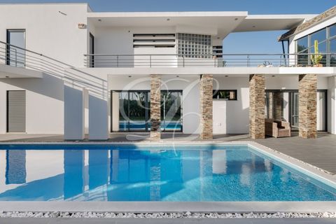 Villa i Cascais, Lisbon, Cascais - € 2.700.000 | Ref: L42010 - foto 2