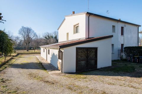 Villa i Padua, Padua, Padua - € 485.000 | Ref: MLS1018 - foto 1