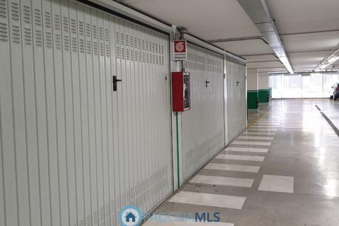 Garage i Padua, Padua, Padua - € 90.000 | Ref: MLS1690 - foto 1