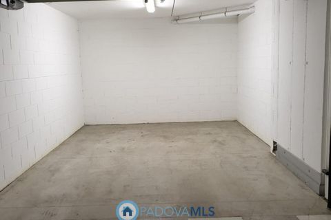 Garage i Padua, Padua, Padua - € 90.000 | Ref: MLS1690 - foto 5