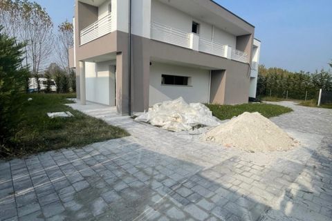 Villa a Abano Terme, Padua, Abano Terme - € 540.000 | Ref: AFSAN - foto 3