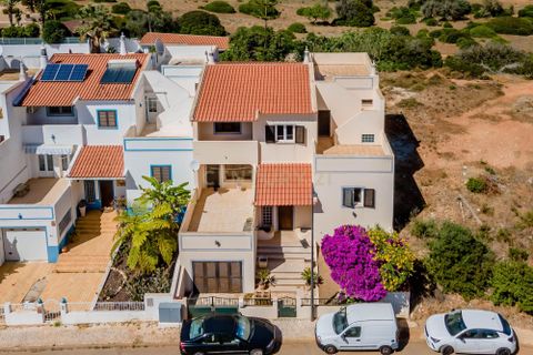 Villa i Estombar, Faro, Estombar - € 493.000 | Ref: C0240-02548 - foto 29