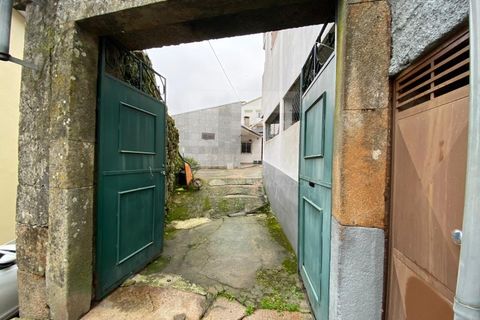 Villa a Alijo, Vila Real, Alijo - € 50.000 | Ref: SGI 7269 - foto 2