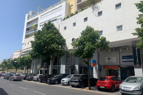 Erhvervsejendom i Alges, Lisbon, Alges - € 225.000 | Ref: 1649-01411 - foto 30