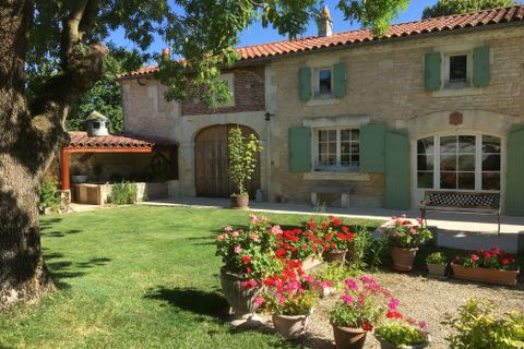 Landsbyhus i Aumagne, Charente-Maritime, Aumagne - € 349.800 | Ref: loren - foto 3