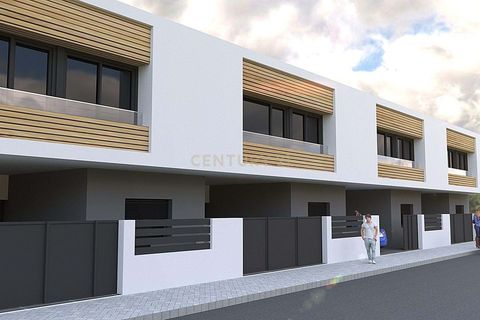Villa i Seixal, Setubal, Seixal - € 475.000 | Ref: C0494-00192 - foto 1