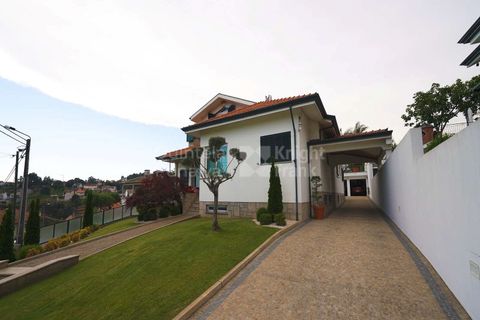 Villa i Gondomar, Porto, Gondomar - € 890.000 | Ref: PROP-026631 - foto 18