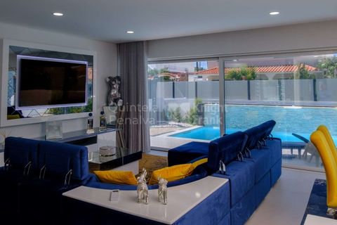 Villa i Almada, Setubal, Almada - € 999.999 | Ref: PROP-028362 - foto 5