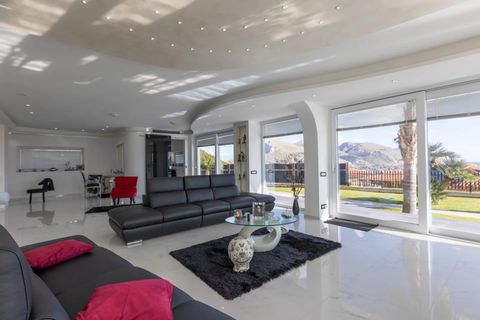 Villa a Palermo, Palermo, Palermo - € 1.400.000 | Ref: Villa Aurelio - Palermo - foto 11
