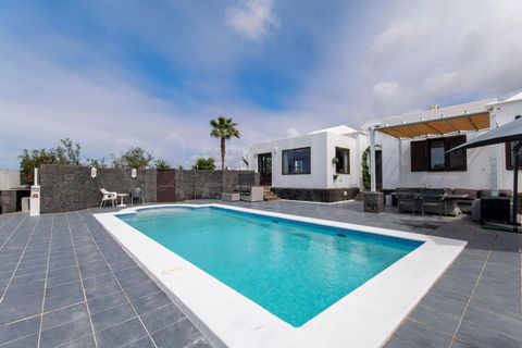 Villa i Las Brenas (Yaiza), Lanzarote - foto 1