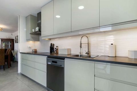 Villa i Daya Nueva, Alicante, Daya Nueva - € 359.000 | Ref: 200-3922 - foto 8