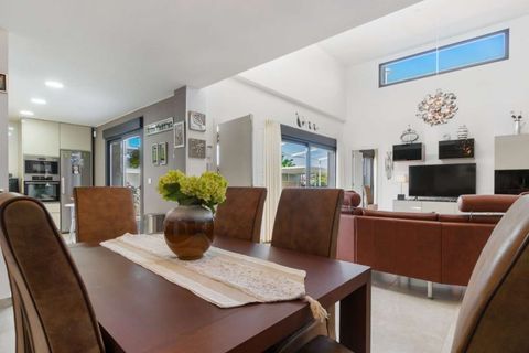 Villa i Daya Nueva, Alicante, Daya Nueva - € 359.000 | Ref: 200-3922 - foto 10