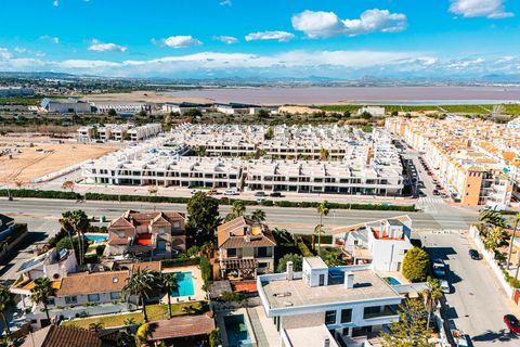 Bungalou a Torrevieja, Alicante, Torrevieja - € 380.000 | Ref: VAMALIAGARDENS-TF-2D - foto 38