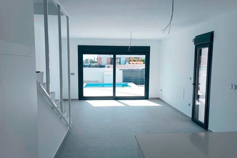 Villa i Daya Nueva, Alicante, Daya Nueva - € 317.000 | Ref: AMATISTAG - foto 10