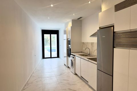 Villa i Rojales, Alicante, Rojales - € 834.000 | Ref: PRIMERALINEAGOLF-F2-4D - foto 11