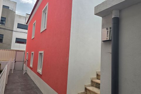 Villa i Loures, Lisbon, Loures - € 585.000 | Ref: CB15-0029 - foto 2