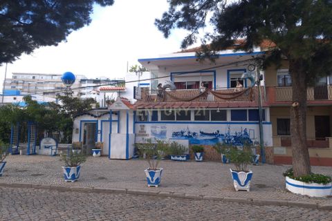 Villa i Almada, Setubal, Almada - € 870.000 | Ref: C0379-00832 - foto 2