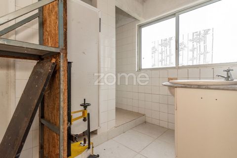 Erhvervsejendom i Tavarede, Coimbra, Tavarede - € 399.000 | Ref: ZMPT575175 - foto 10