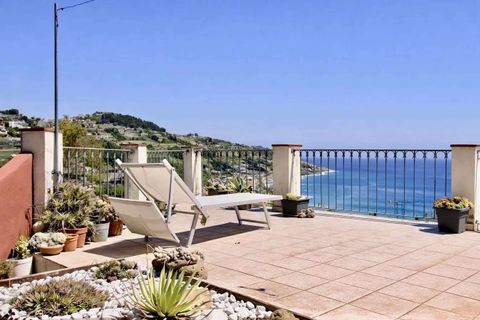 Villa a Sanremo, Imperia, Sanremo - € 690.000 | Ref: E295-471068 - foto 2