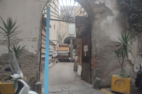 Erhvervsejendom i Naples, Naples, Naples - € 500.000 | Ref: LI2188-25 - foto 1