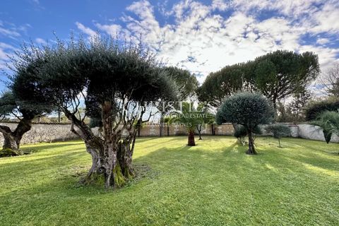 Villa en Saintes, Charente-Maritime, Saintes - € 1.060.000 | Ref: OD1049 - photo 29
